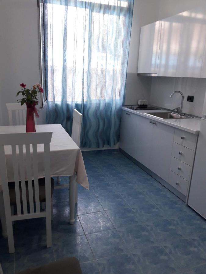 Juriki Apartament Влёра Экстерьер фото